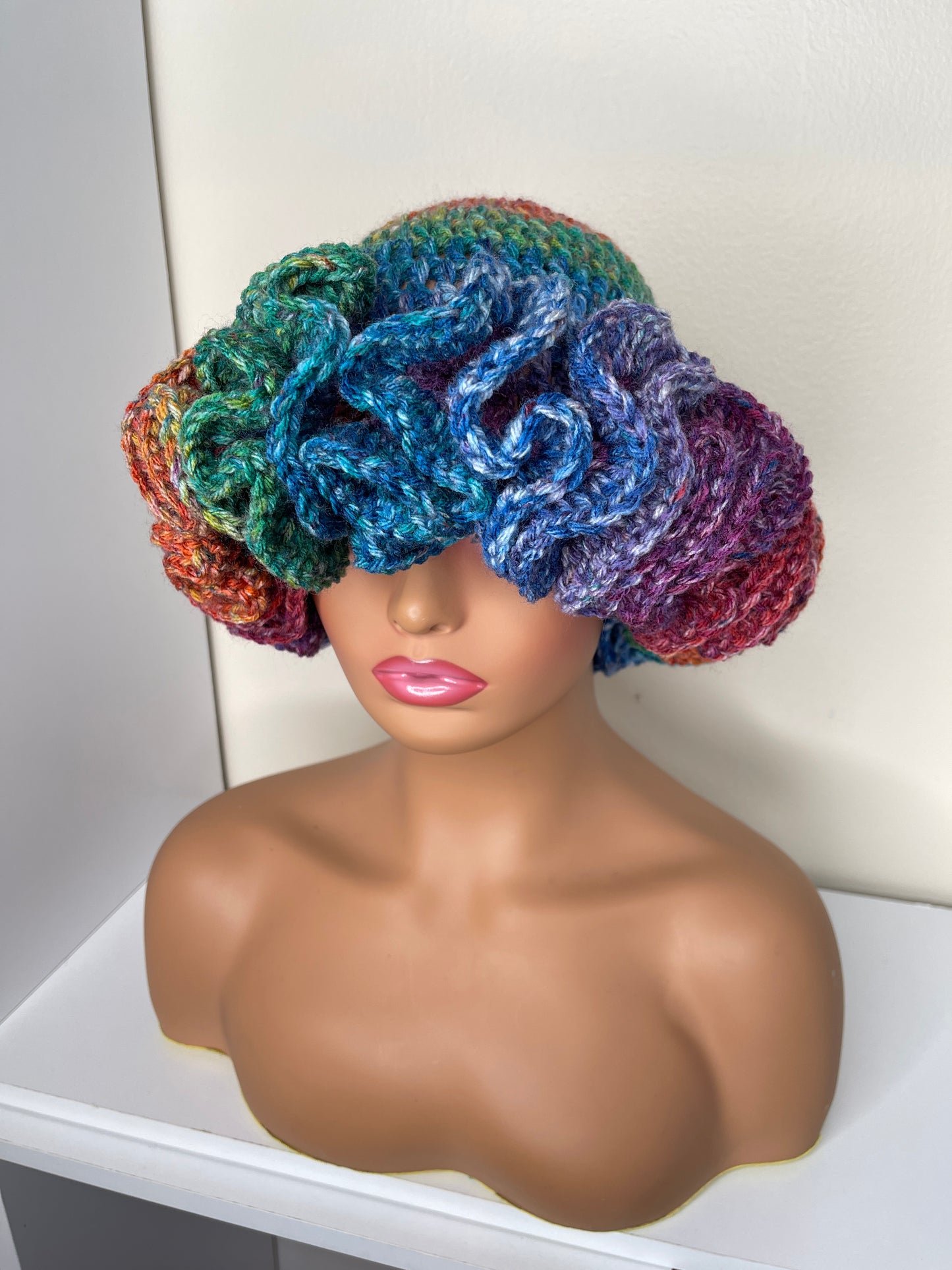 Barbie Deluxe Ruffle Hat | Crayon Box