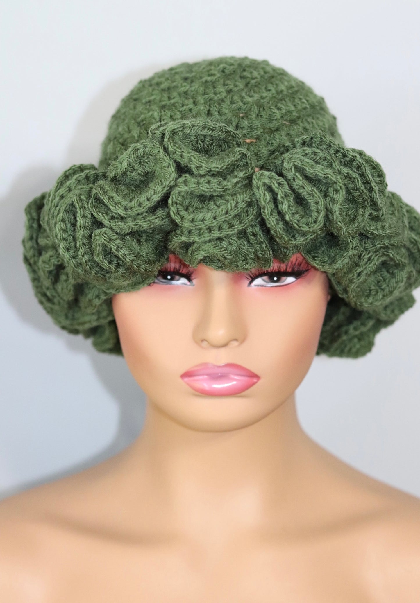 Barbie’s  Deluxe Ruffle Hat | Olive